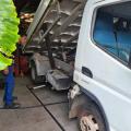 Mitsubishi fuso canter 1